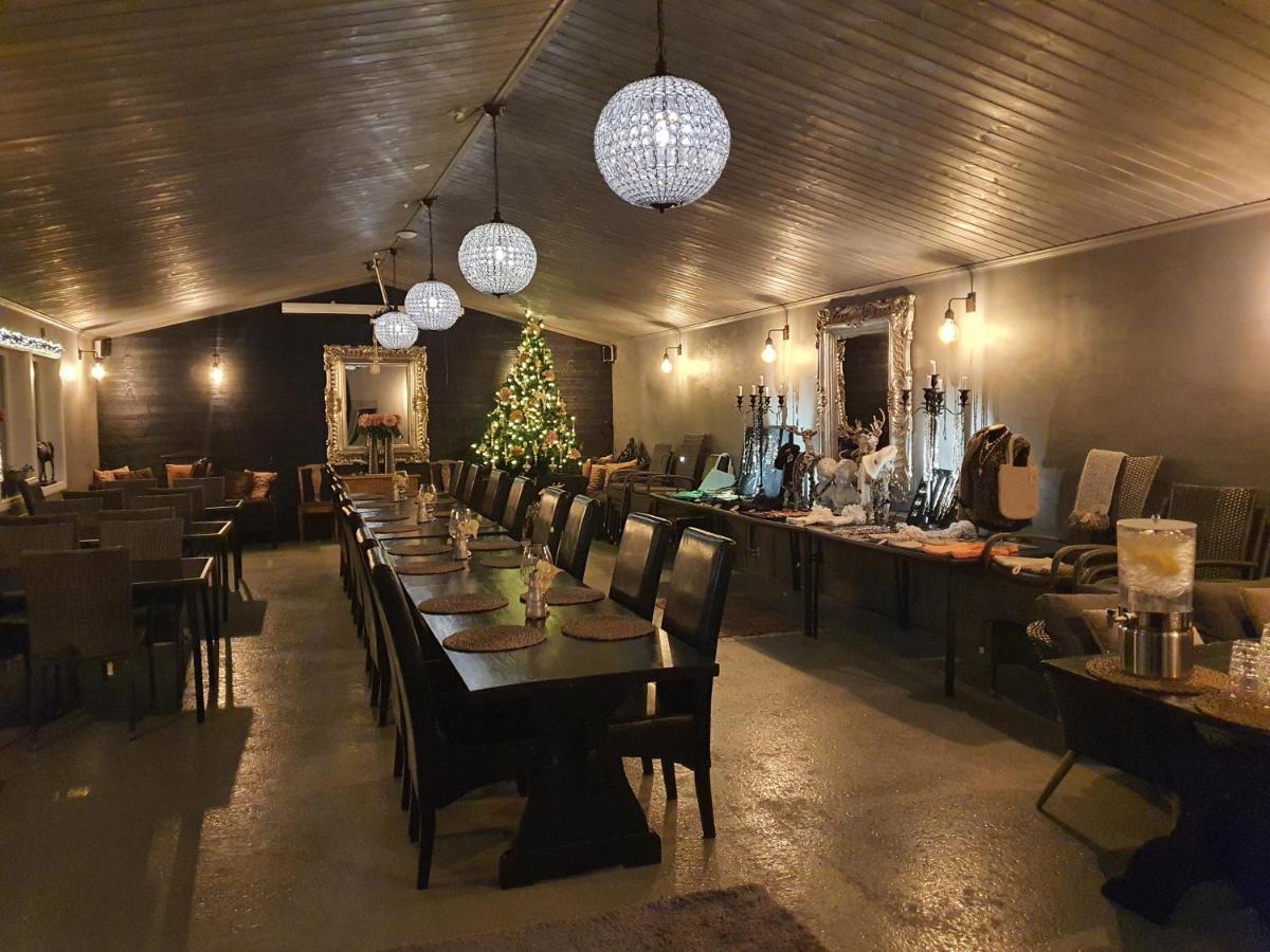 Mora Life, Amasaengsgarden Hotel Екстериор снимка